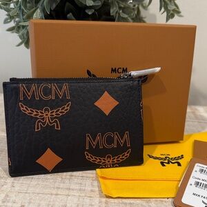 MCM Card Case Key Chain Zip Top Wallet Black Maxi Mono Lauretos NWT Box, Dustbag